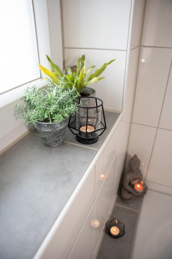 #2 Grosses Zimmer Mit Pool Und Garten メミンゲン エクステリア 写真