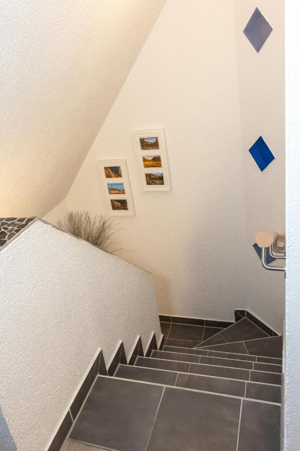 #2 Grosses Zimmer Mit Pool Und Garten メミンゲン エクステリア 写真